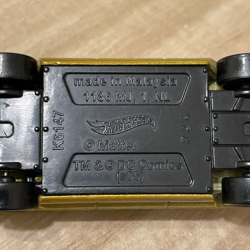 2022 Hot Wheels #131 Batman 4/5 TV Series GOLD Batmobile